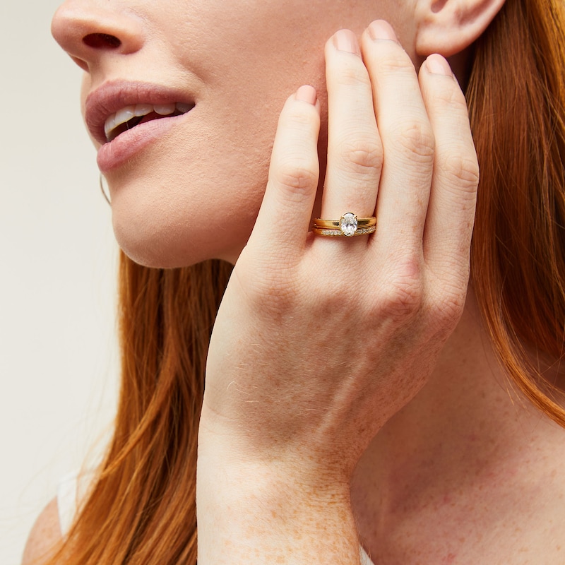Main Image 2 of Perfect Fit 1.00 CT. T.W. Oval Certified Lab-Grown Diamond Vintage-Style Bridal Set in 14K Gold (F/SI2)