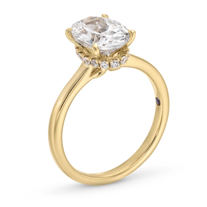 Vera Wang Love Collection 2.08 CT. T.W. Oval Certified Lab-Grown Diamond Solitaire Engagement Ring in 14K Gold (F/VS2)