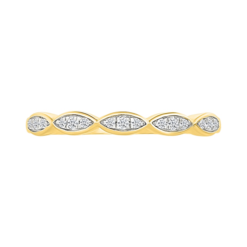 Main Image 5 of 0.45 CT. T.W. Marquise-Shaped Multi-Diamond Flower Frame Scallop Shank Bridal Set in 10K Gold