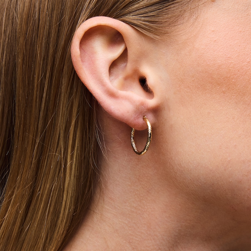 Italian Horn Necklace Charm in 14K Gold