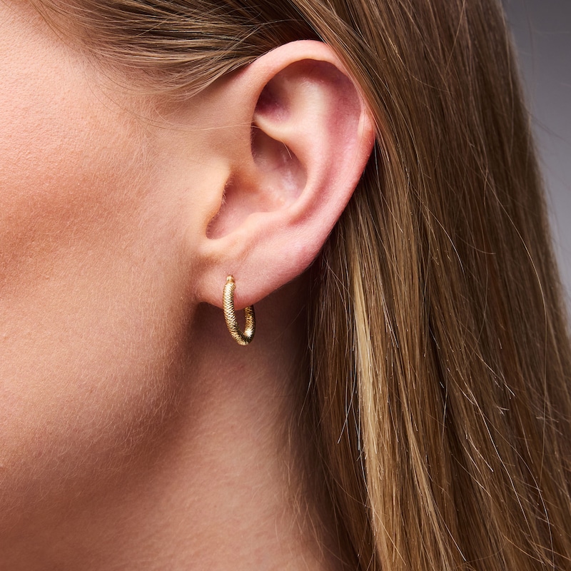 15.0mm Diamond-Cut Hoop Earrings in Hollow 14K Gold