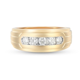 0.50 CT. T.W. Certified Lab-Grown Diamond Five Stone Stepped Edge Band in 14K Gold (F/VS2)