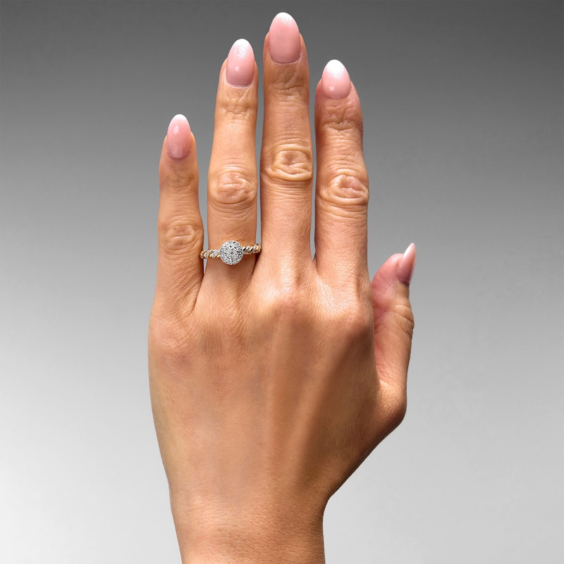 0.25 CT. T.W. Lab-Grown Multi-Diamond Frame Twist Shank Promise Ring 10K Gold (F/VS2)