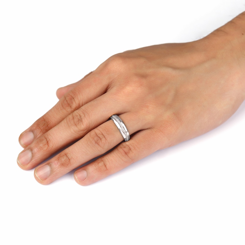 0.11 CT. T.W. Diamond Wedding Band in Sterling Silver