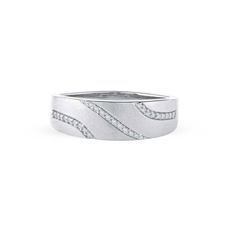 0.14 CT. T.W. Diamond Wedding Band in Sterling Silver