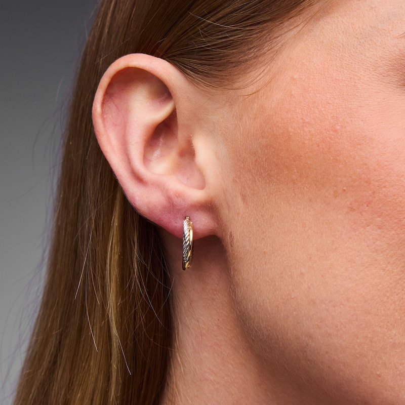 15.0mm Two-Tone Crossover Hoop Earrings in Hollow 10K Gold