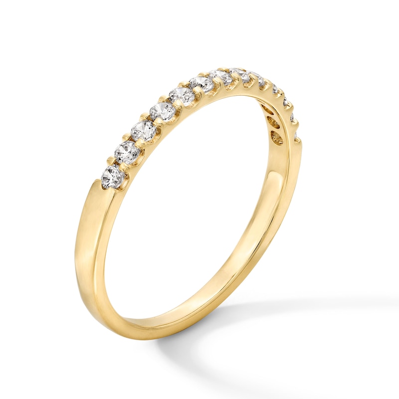0.25 CT. T.W. Diamond Band 14K Gold