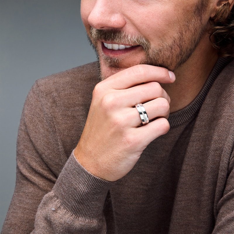 Main Image 2 of 1/6 CT. T.W. Diamond Wedding Band in Sterling Silver