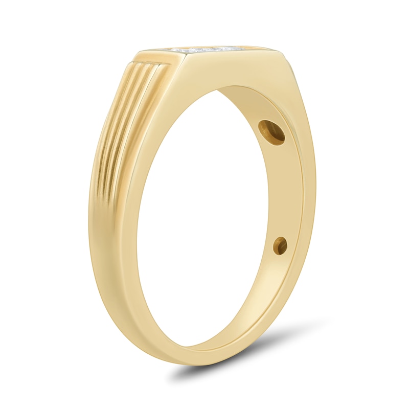 0.45 CT. T.W. Square-Cut Certified Lab-Grown Diamond Two-Row Ring in 10K Gold (F/VS2)