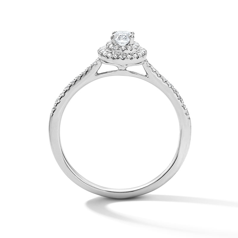 0.33 CT. T.W. Oval Canadian Certified Centre Diamond Engagement Ring 10K Gold (I/SI2