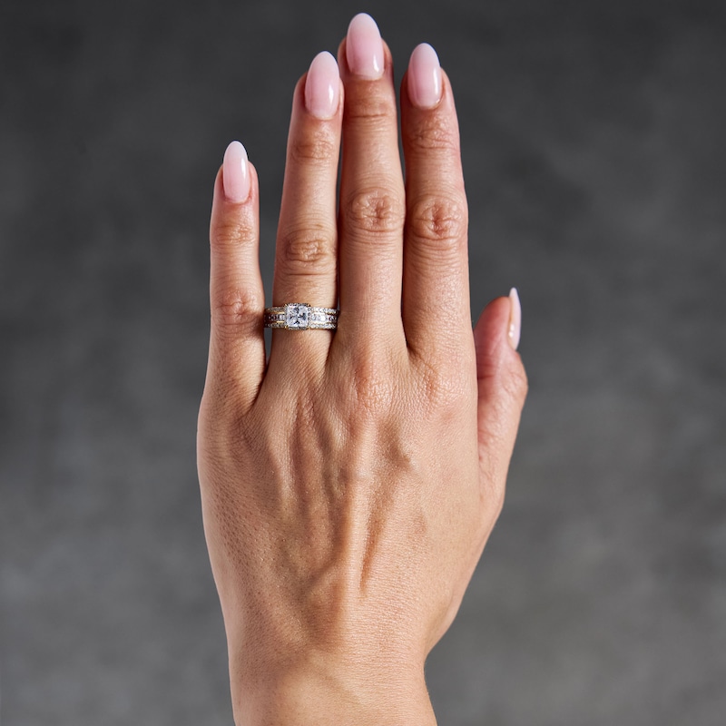 2.25 CT. T.W. Princess-Cut Certified Lab-Grown Diamond Frame Engagement Ring 14K Gold (F/VS2)