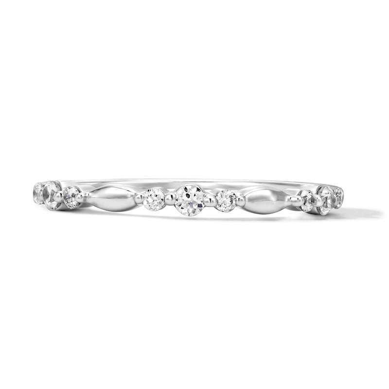 0.20 CT. T.W. Certified Lab-Grown Diamond Trios Stackable Station Band in 14K White Gold (F/VS2)