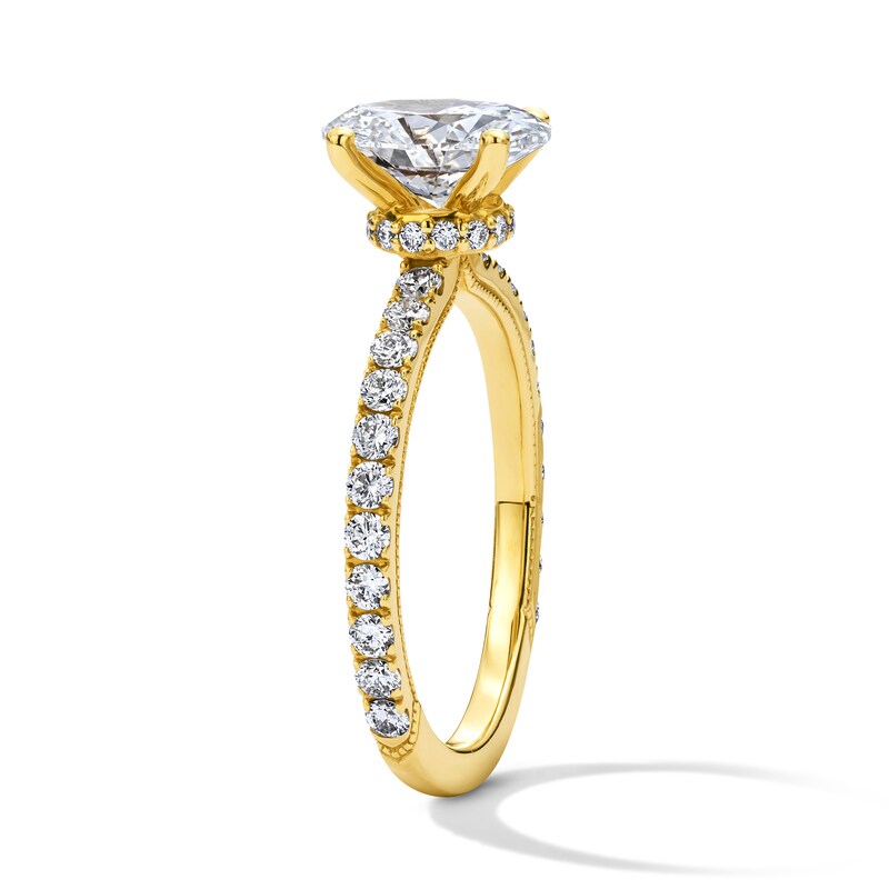 Neil Lane Artistry 1.95 CT. T.W. Oval Certified Lab-Grown Diamond Engagement Ring in 14K Gold (F/VS2)
