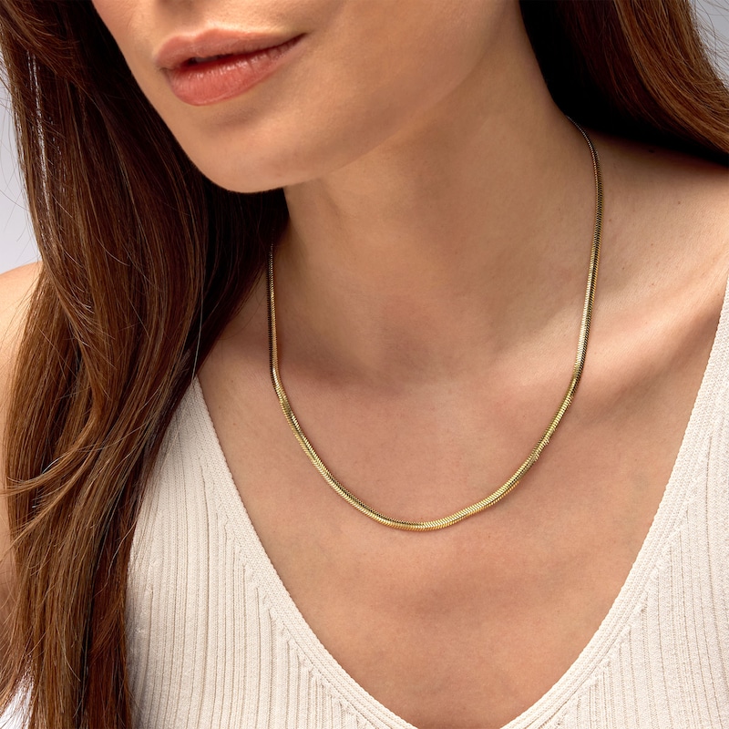 3.45mm Diamond-Cut Oval Snake Chain Necklace in 10K Gold - 18"
