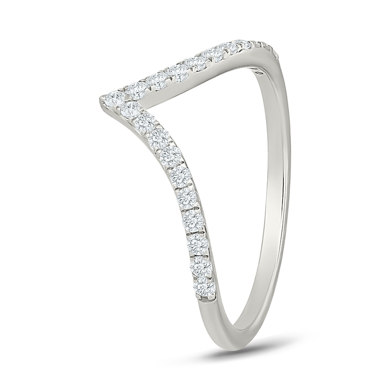 1.23 CT. T.W. Pear-Shaped Certified Lab-Grown Diamond Chevron Bridal Set 10K White Gold (F/VS2)