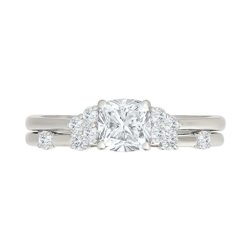 0.95 CT. T.W. Cushion-Cut Certified Lab-Grown Diamond Bridal Set 10K White Gold (F/VS2)