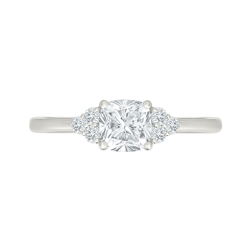 0.95 CT. T.W. Cushion-Cut Certified Lab-Grown Diamond Bridal Set 10K White Gold (F/VS2)