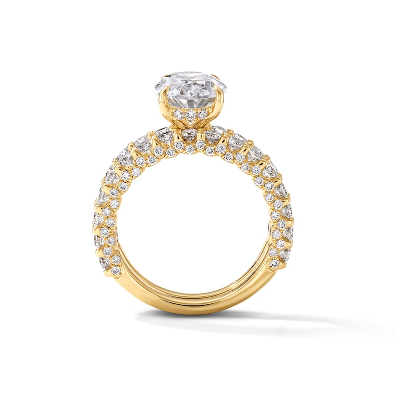 Vera Wang Love Collection 5.20 CT. T.W. Oval Certified Lab-Grown Diamond Bridal Set 14K Gold (F/VS2