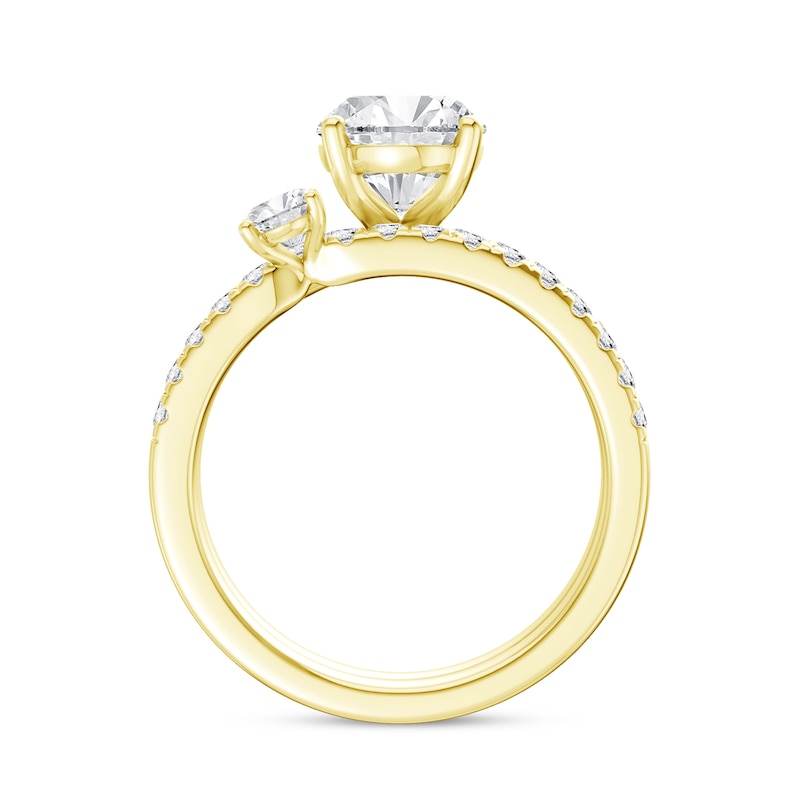 2.75 CT. T.W. Oval Certified Lab-Grown Diamond Bridal Set in 14K Gold (F/VS2)