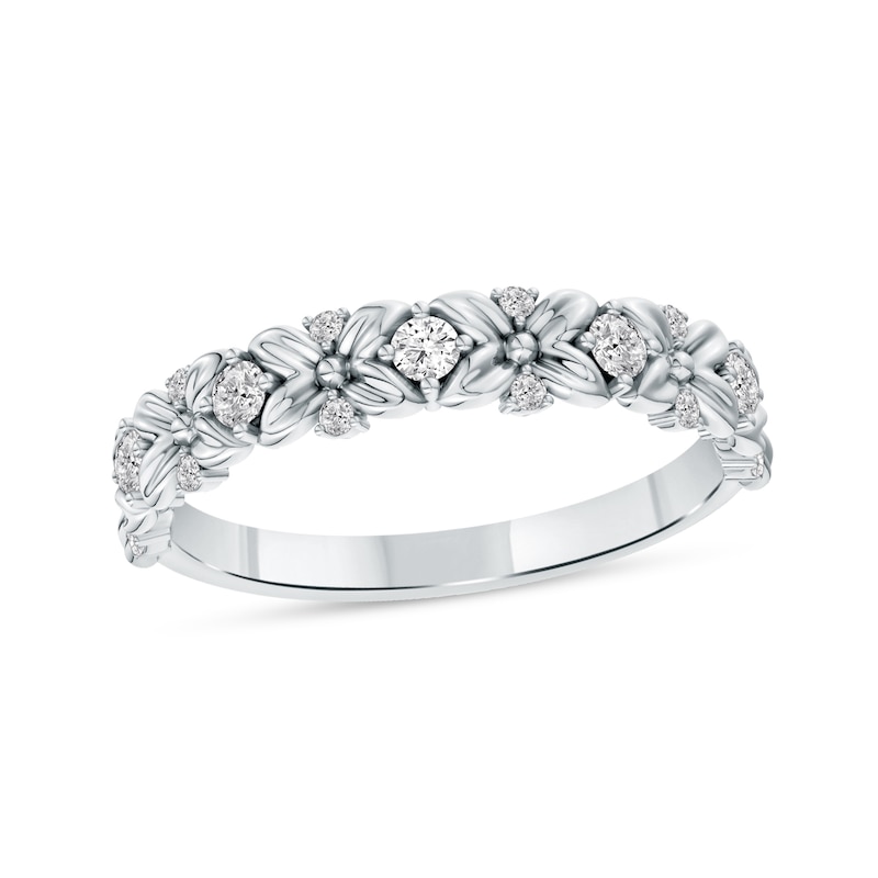 0.20 CT. T.W. Lab-Grown Diamond Flower Ring in 14K Gold (F/VS2