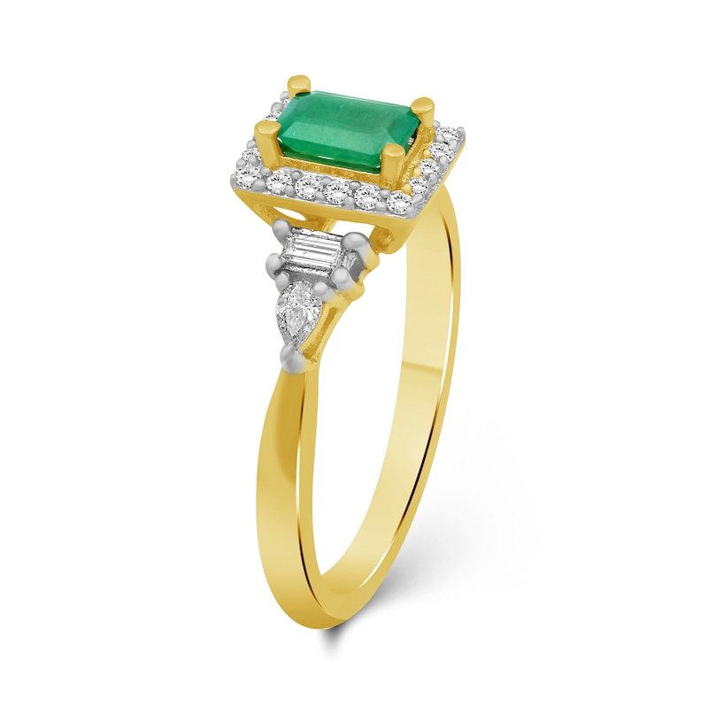 Emerald-Cut Emerald and 0.30 CT. T.W. Diamond Frame Ring 10K Gold