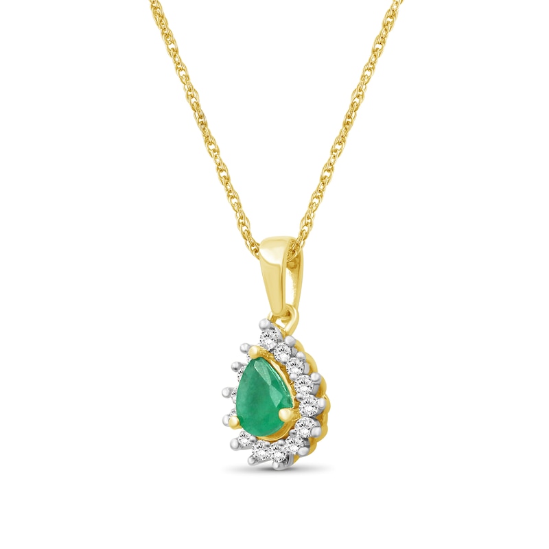 Pear-Shaped Emerald and 0.145 CT. T.W. Diamond Necklace in 14K Gold - 18"