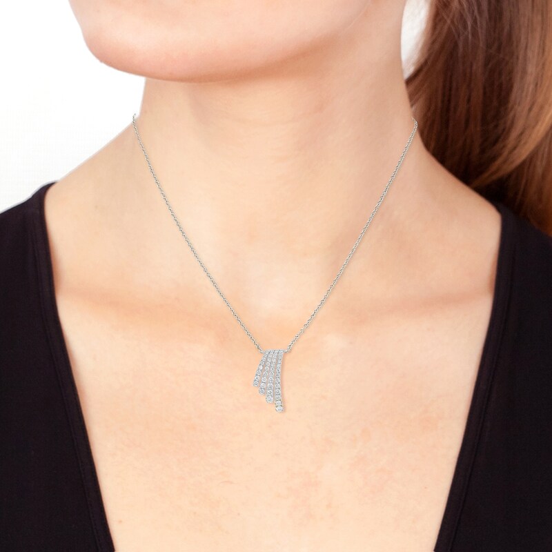 EFFY™ Collection 0.50 CT. T.W. Diamond Fan Necklace in 14K White Gold - 18"