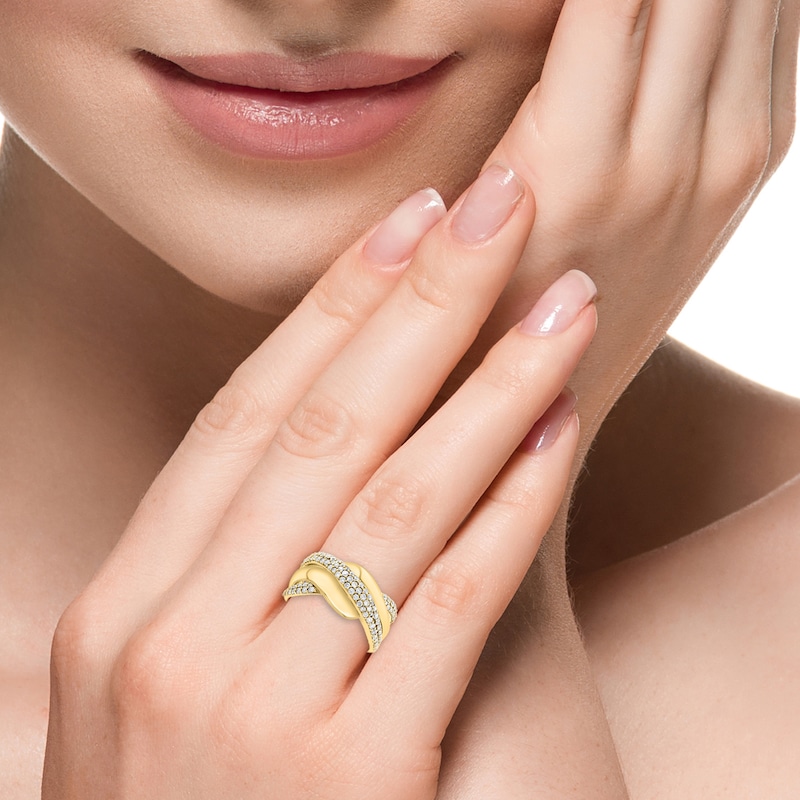EFFY™ Collection 0.40 CT. T.W. Diamond Chunky Twist Ring 14K Gold