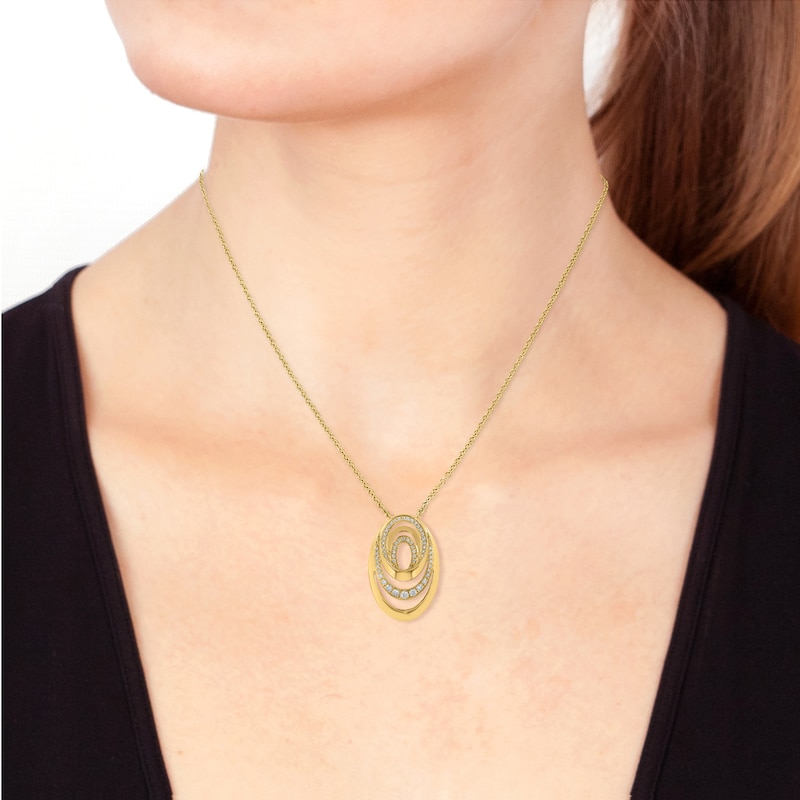 EFFY™ Collection 0.25 CT. T.W. Diamond Oval Swirl Necklace in 14K Gold - 18"