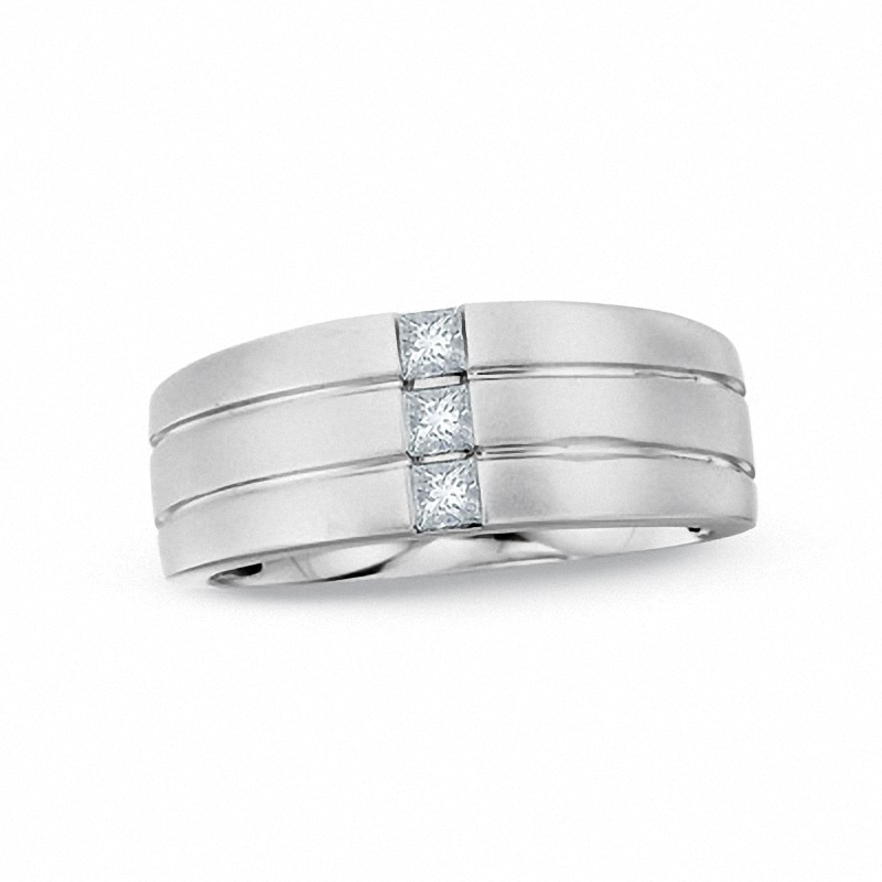 Previously Owned - Men's 0.25 CT. T.W. Square-Cut Diamond Three Stone Band in 14K White Gold