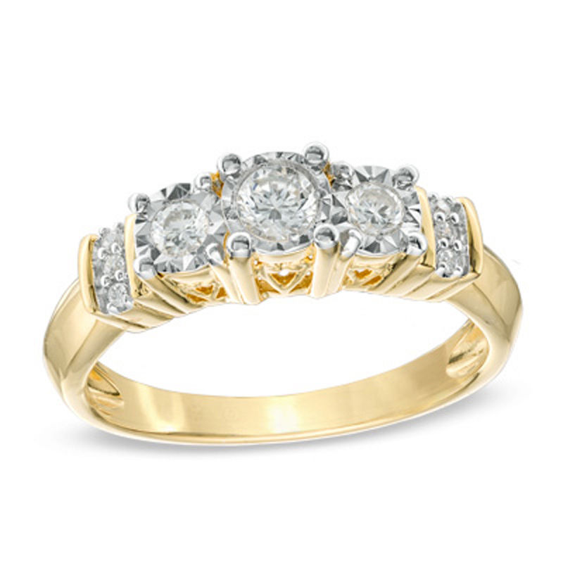 Main Image 1 of Previously Owned - 0.25 CT. T.W. Diamond Three Stone Ring in 10K Gold