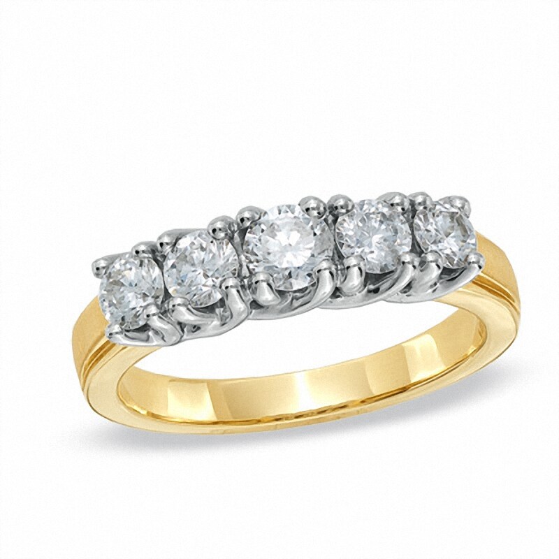Previously Owned - 0.50 CT. T.W. Diamond Five Stone Ring in 14K Gold