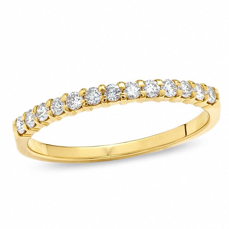 Previously Owned - 0.25 CT. T.W. Diamond Wedding Band 14K Gold