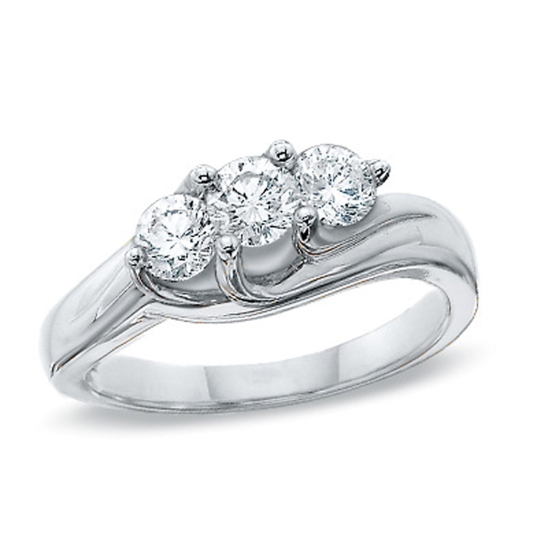 Previously Owned - 1.00 CT. T.W. Diamond Three Stone Engagement Ring in 14K White Gold
