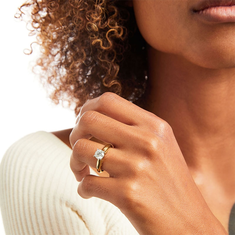 Main Image 2 of Previously Owned - 1.00 CT.  Diamond Solitaire Engagement Ring in 14K Gold (I/I1)