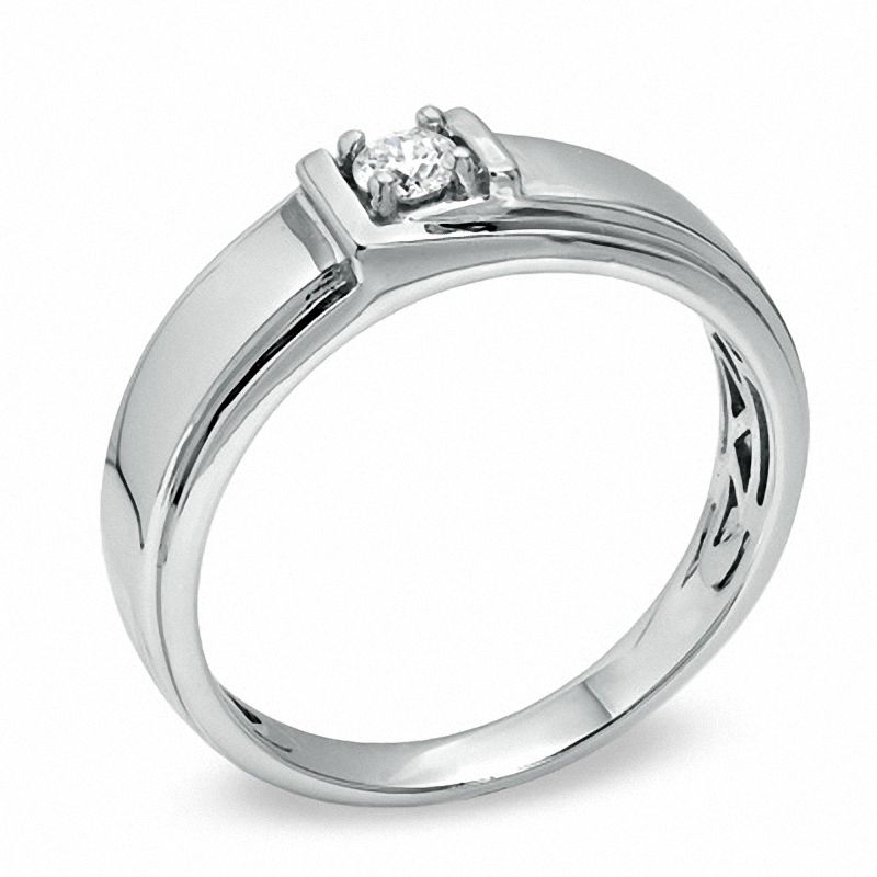 Previously Owned - Men's 0.15 CT.  Canadian Diamond Solitaire Ring in 14K White Gold (I/I1)