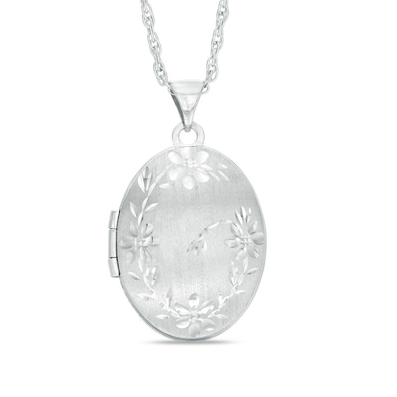 Previously Owned - Oval Flower Locket in Sterling Silver