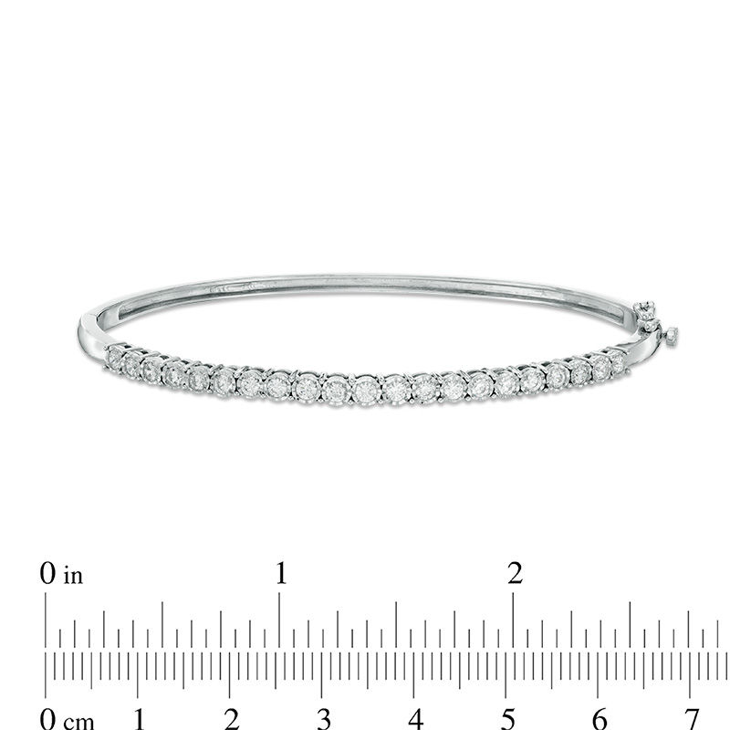 Previously Owned - 1.00 CT. T.W. Diamond Straight Line Bangle in 10K White Gold