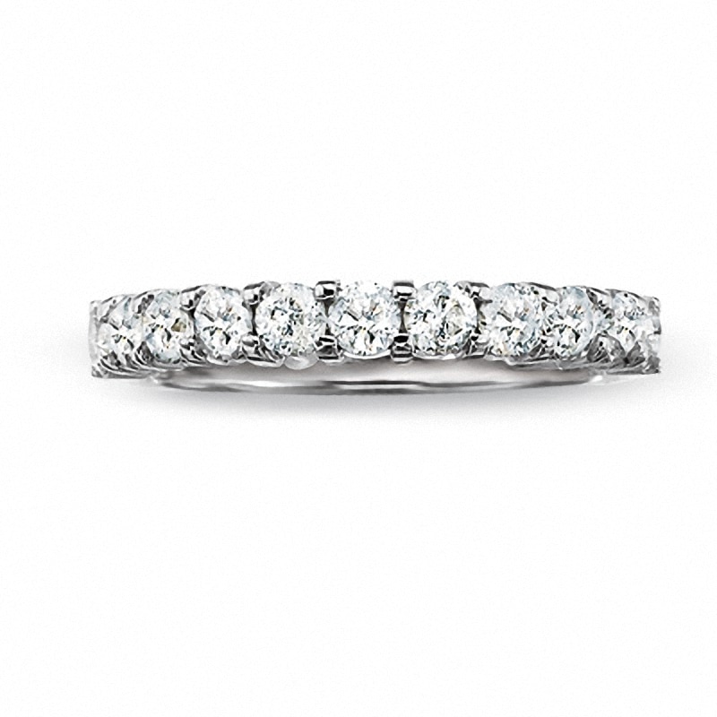 Previously Owned - 0.50 CT. T.W. Diamond Prong Band in 14K White Gold
