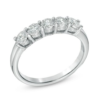 Previously Owned - Ladies' 0.25 CT. T.W. Diamond Five Stone Band in 10K White Gold