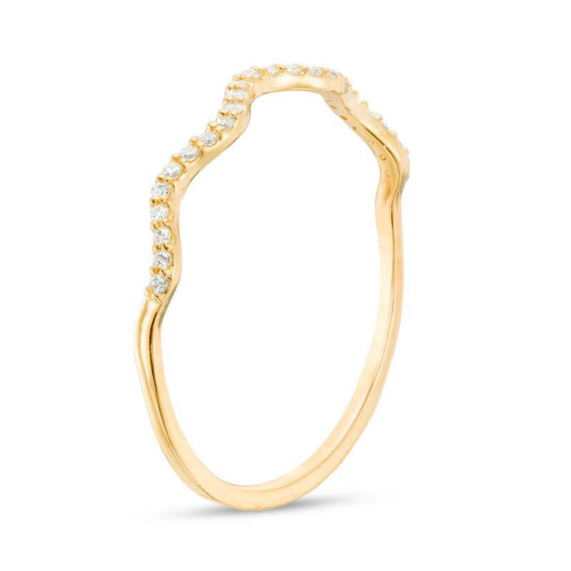 Main Image 2 of Previously Owned - 0.065 CT. T.W. Diamond Wave Anniversary Band in 10K Gold