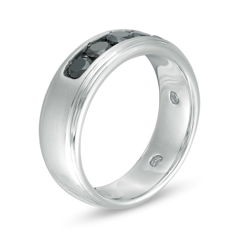 Previously Owned - Men's 0.98 CT. T.W. Black Diamond Five Stone Anniversary Band in 10K White Gold