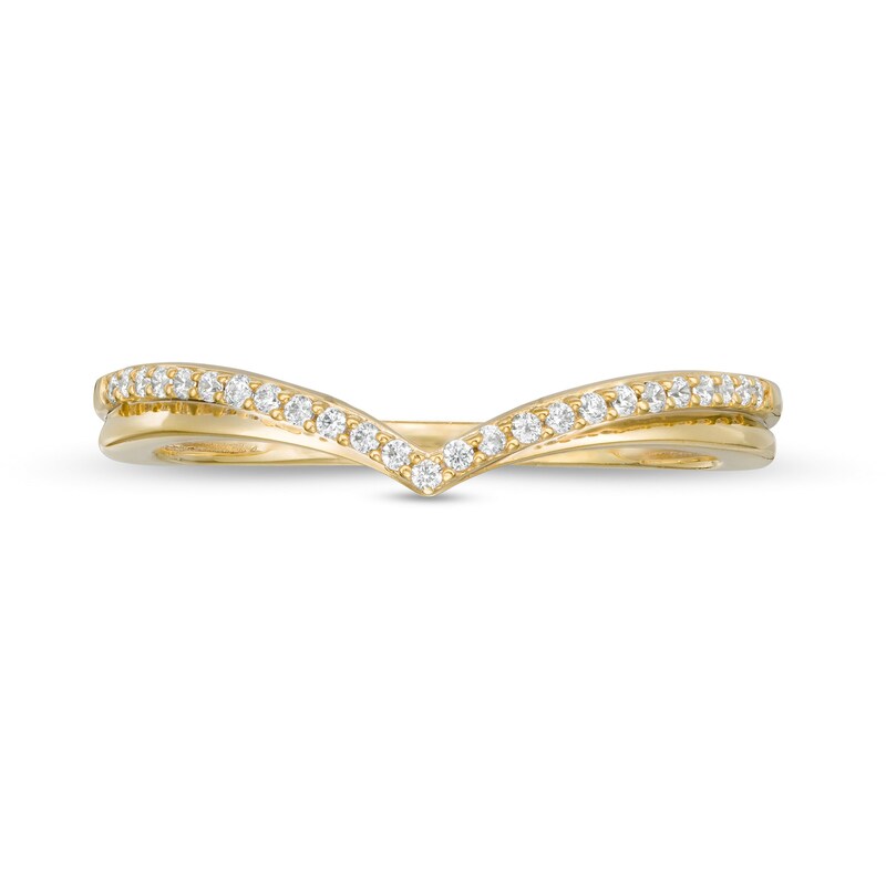 Previously Owned - 0.10 CT. T.W. Diamond Chevron Anniversary Band in 10K Gold