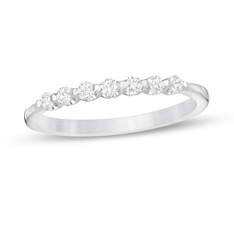 Previously Owned - 0.25 CT. T.W. Diamond Seven Stone Band in 14K White Gold|Peoples Jewellers