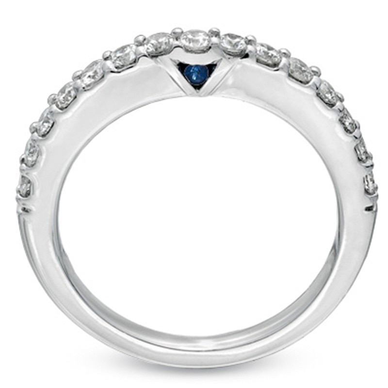 Previously Owned Vera Wang Love Collection 0.45 CT. T.W. Diamond Band in 14K White Gold