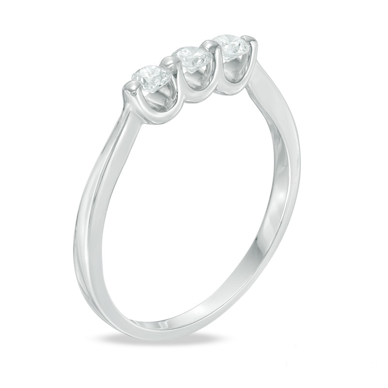 Previously Owned - 0.21 CT. T.W.  Diamond Three Stone Engagement Ring in 14K White Gold (I/I2)