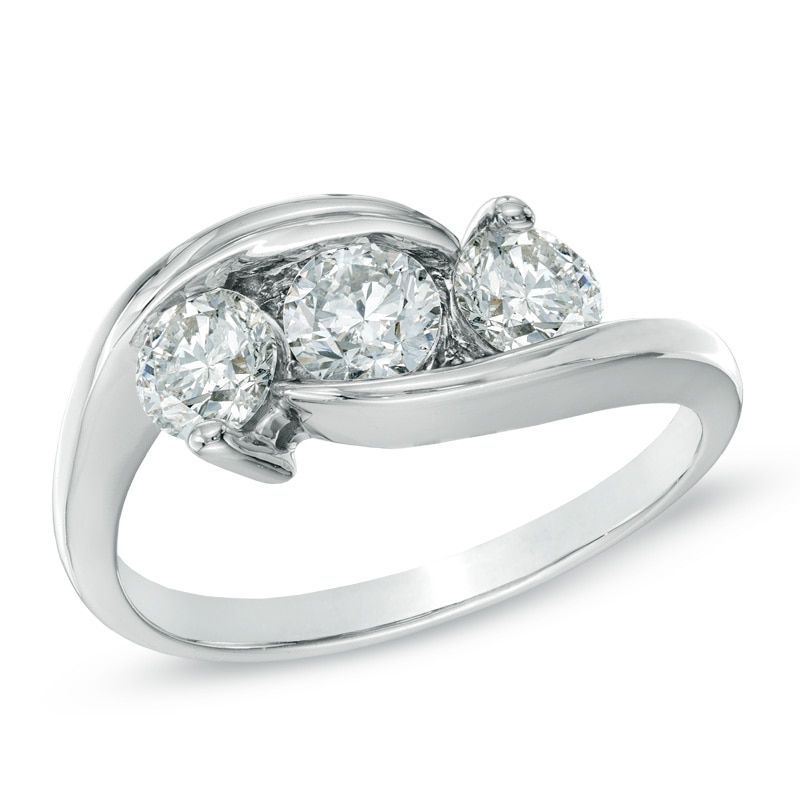 Previously Owned - 1.00 CT. T.W. Canadian Diamond Three Stone Engagement Ring in 14K White Gold (I/I1)|Peoples Jewellers