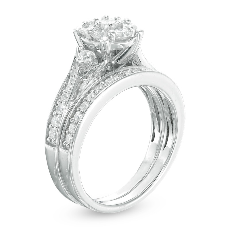 Previously Owned - 0.96 CT. T.W. Composite Diamond Bridal Set in 14K White Gold