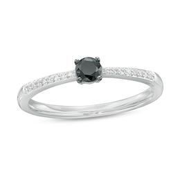 Previously Owned - 0.25 CT. T.W. Black and White Diamond Promise Ring in Sterling Silver