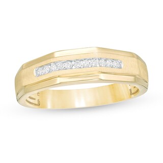 Previously Owned - Men's 0.10 CT. T.W. Diamond Wedding Band in 14K Gold